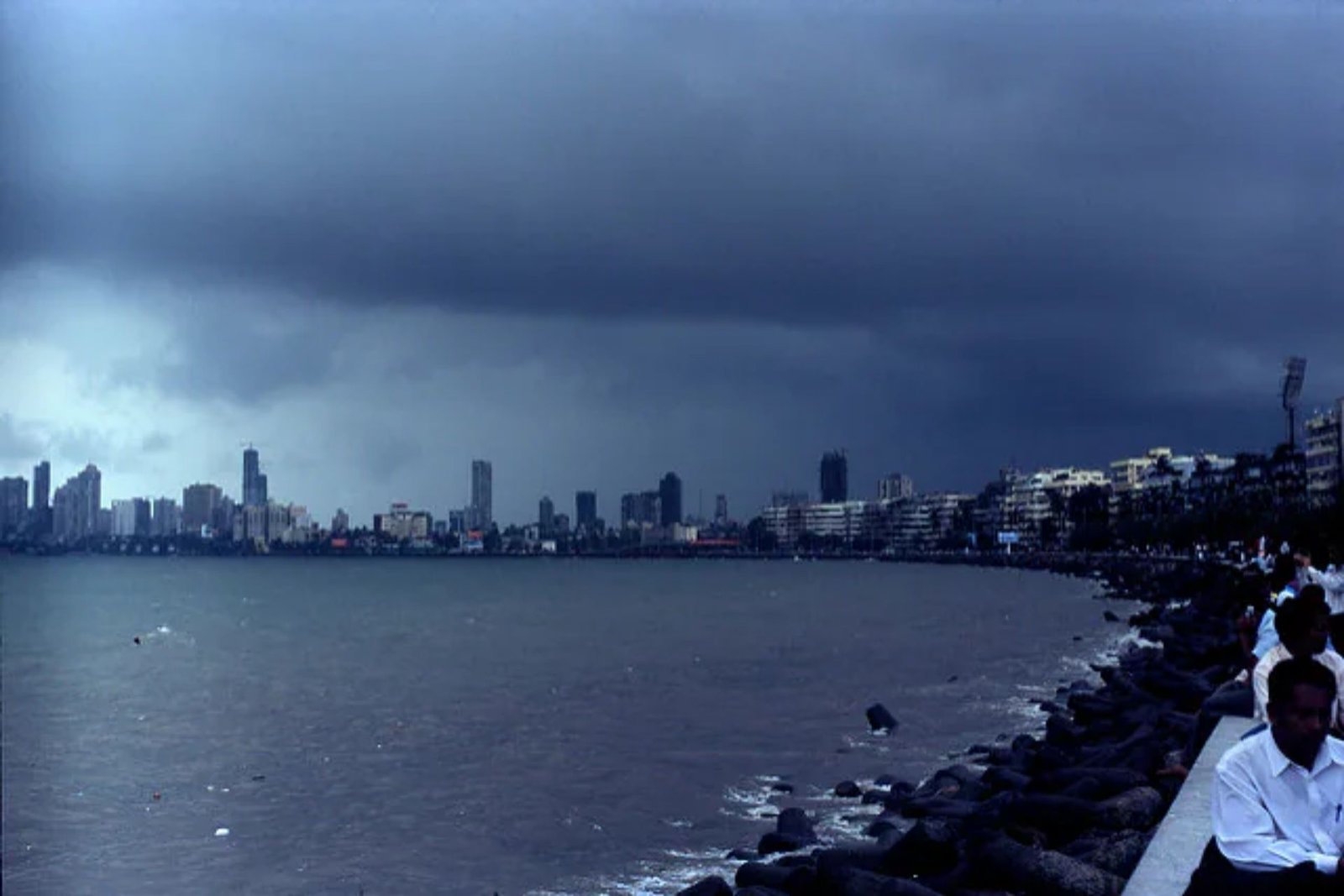 Rainfall In Mumbai.....Monsoon Arrivals..!