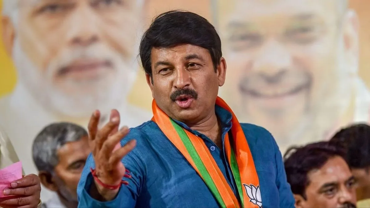 BJP MP Accuses Delhi Government of Violating Residents' Privacy