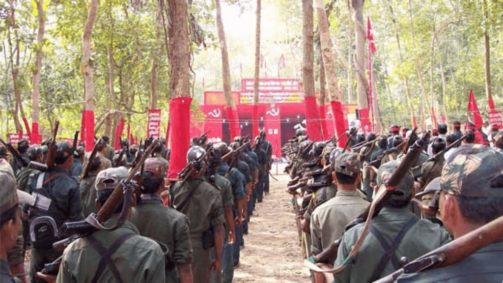 Sundari, who was once associated with the banned organisation CPI (Maoist), surrendered before the police and is now playing a leading role in the battle against Naxalism. The article highlights how the state government's developmental works and rehabilitation policy are leading to a positive change in the worst insurgency-hit Bastar region.