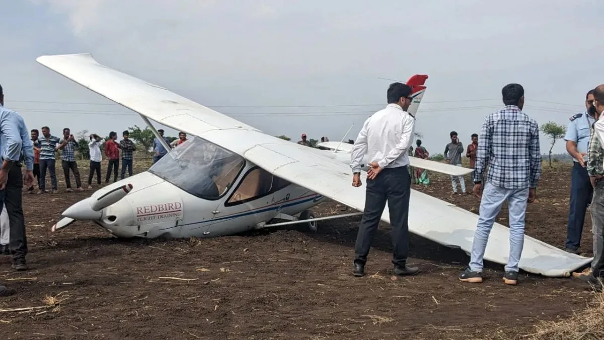 A two-seater training aircraft, reportedly belonging to Redbird Aviation, encountered technical glitches during a flight and made an emergency landing near Sambra airport in Belagavi. Learn more about the incident and the minor injuries sustained by the pilots.