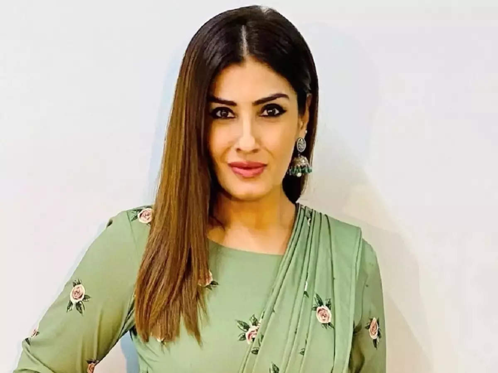 Bollywood actor Raveena Tandon recently shared a series of stunning pictures on her Instagram, donning a gorgeous multicoloured top and long matching skirt co-ord set from designer Anamika Khanna. She finished the look with nude stilettos, finger rings and statement earrings, and wore her long hair in a neat bun. The post has since gone viral, with fans and fashion enthusiasts alike raving about the actor's fashion sense.