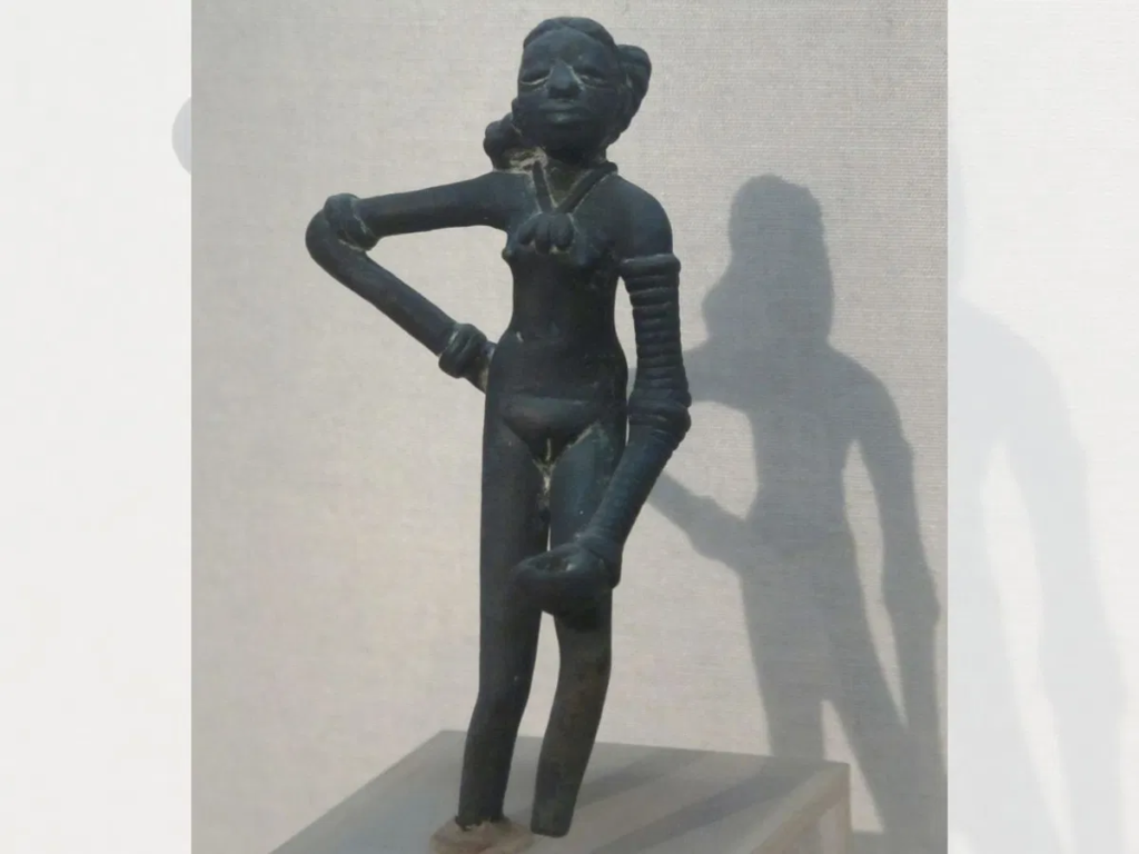 The recent unveiling of a replica of the renowned 'Dancing Girl' sculpture from Mohenjodaro by PM Modi during the International Museum Expo has triggered a heated debate on social media. Critics argue that the statue's appearance has undergone a controversial "sanskari makeover," leading to fervent discussions among users.