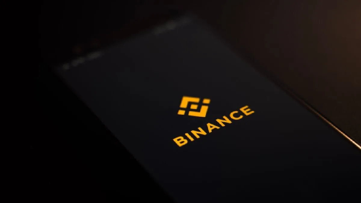 Binance, one of the leading cryptocurrency exchanges, has revealed its intention to facilitate a swap of 750 million Tether-Tron token pairs for tether-ether. This strategic move aims to maintain stablecoin liquidity in the face of increased regulatory scrutiny. Learn more about Binance's response to the challenges it currently faces.