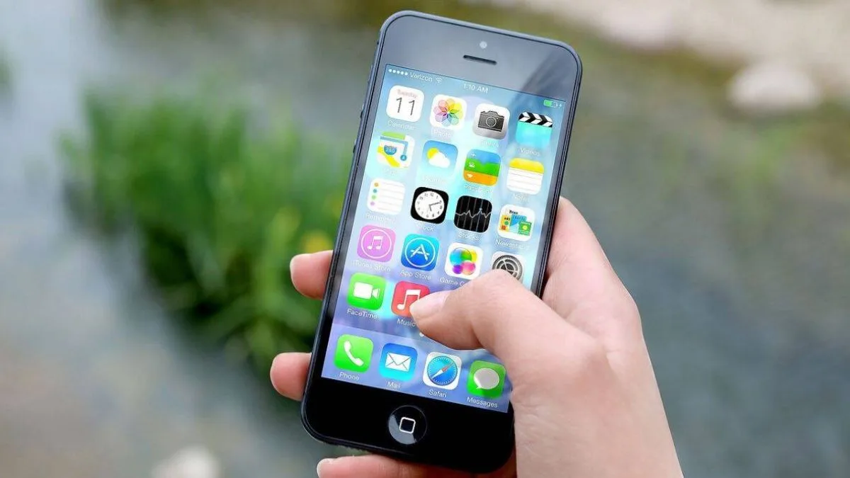 In a startling revelation, Russia's Federal Security Service (FSB) has uncovered a large-scale espionage operation conducted by the United States, involving the hacking of thousands of iPhones. The FSB claims that this operation exposed a 'close cooperation' between Apple and the National Security Agency (NSA). However, Apple vehemently denies any collaboration and asserts its commitment to user privacy. The hacking campaign targeted Russian nationals and foreign diplomats, raising serious concerns about security. The investigation is ongoing, and tensions between the two nations are expected to escalate.