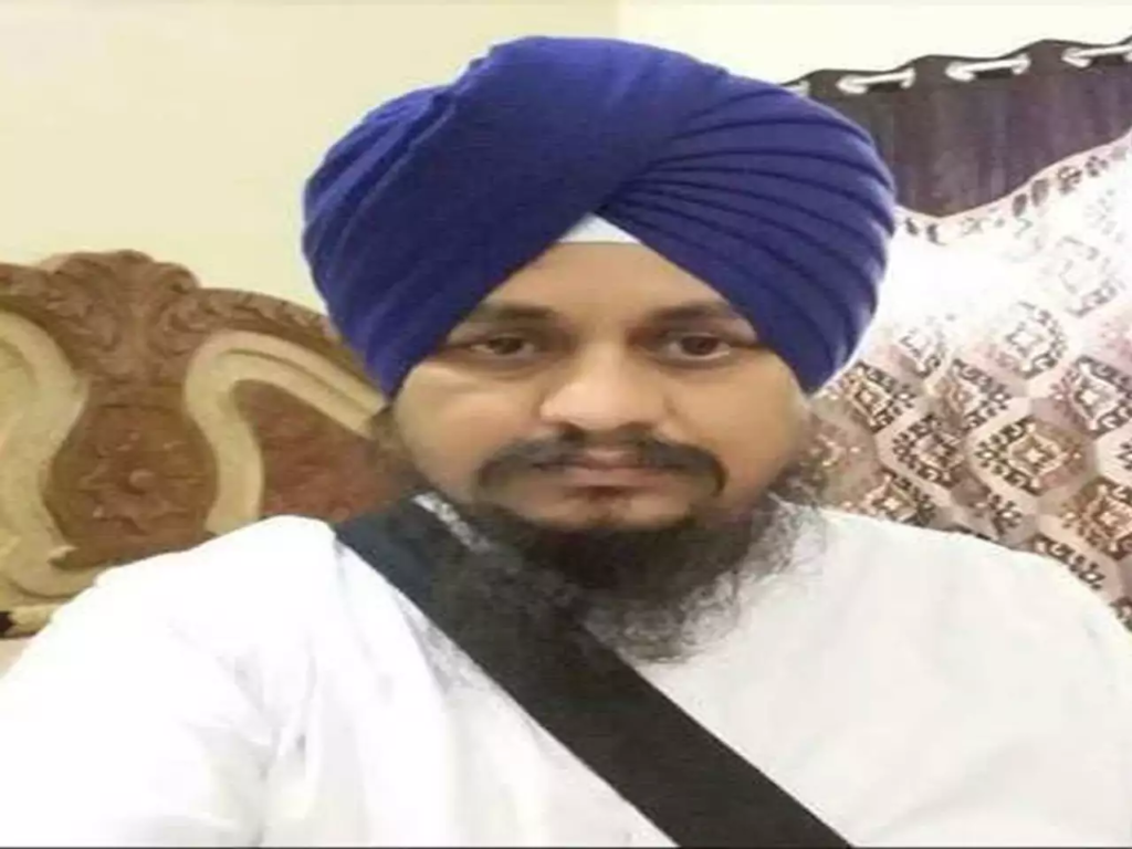 In a significant development, Giani Ragbir Singh has been appointed as the new Jathedar of Shri Akal Takht Sahib, replacing Giani Harpreet Singh. The decision was made at a meeting of the Shri Gurdwara Prabandhak Committee (SGPC) held in Amritsar.