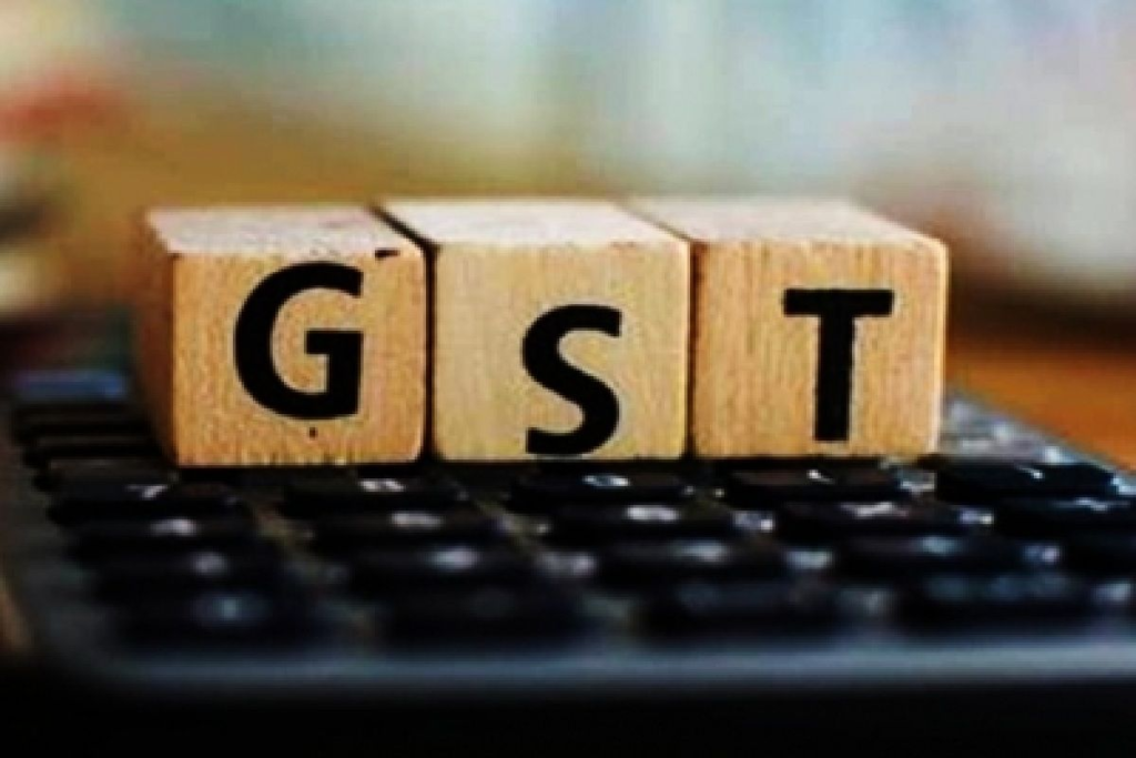 Businesses with an aggregate turnover of Rs 5 crore or more will be required to mandatorily opt for e-invoicing starting August 1 under the Goods and Services Tax (GST). The Central Board of Indirect Taxes and Customs on Friday said that the measure aims to "standardize invoices" and "reduced compliance burden".