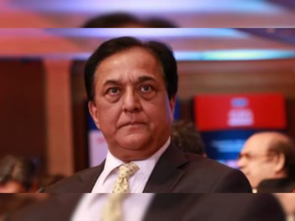 The Supreme Court has dismissed the bail plea of Rana Kapoor, the founder of YES Bank, in connection with a money laundering case linked to the Rs 3,642-crore YES Bank scam. The court raises concerns about the delay in the Enforcement Directorate's investigation. 