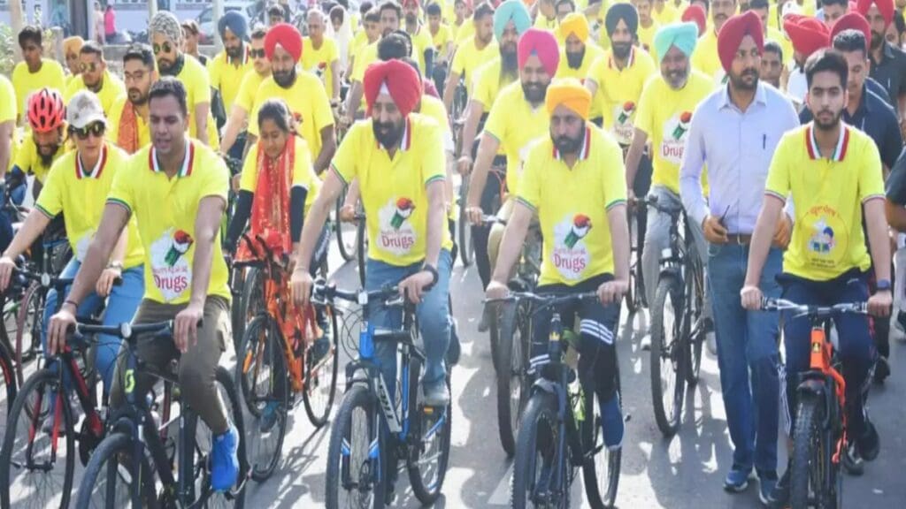 "CM Bhagwant Mann spearheads the monumental 'anti-drug cycle rally,' symbolizing Punjab's resolve against narcotics. Kartar Singh Sarabha's martyrdom day witnesses a historic movement with over 20,000 cyclists joining the cause."
