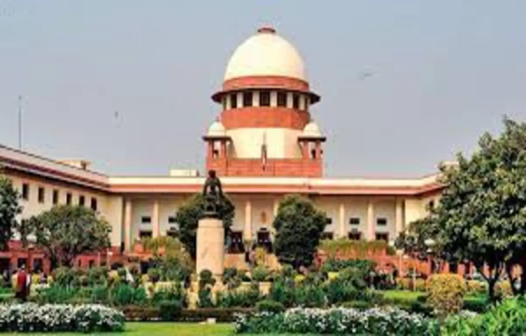 In a landmark decision, the Supreme Court quashed an FIR against staff members of Indore’s New Government Law College over a controversial book. The court defended the right to free speech and academic freedom, deeming the charges an "absurdity."


