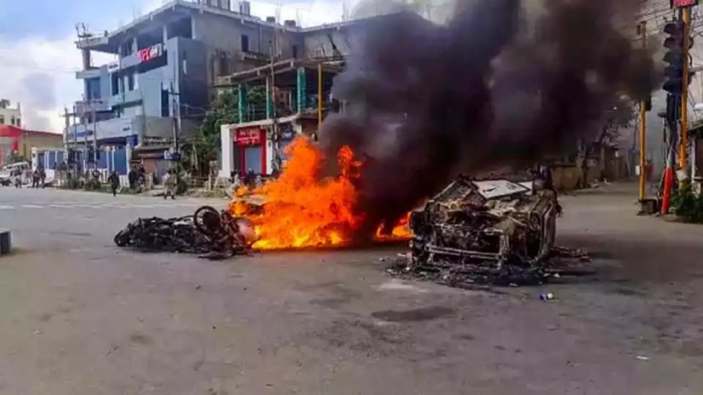 Authorities have imposed a curfew in Manipur’s Jiribam district after violence erupted over the death of a 59-year-old man. The move aims to restore peace and order in the region.





