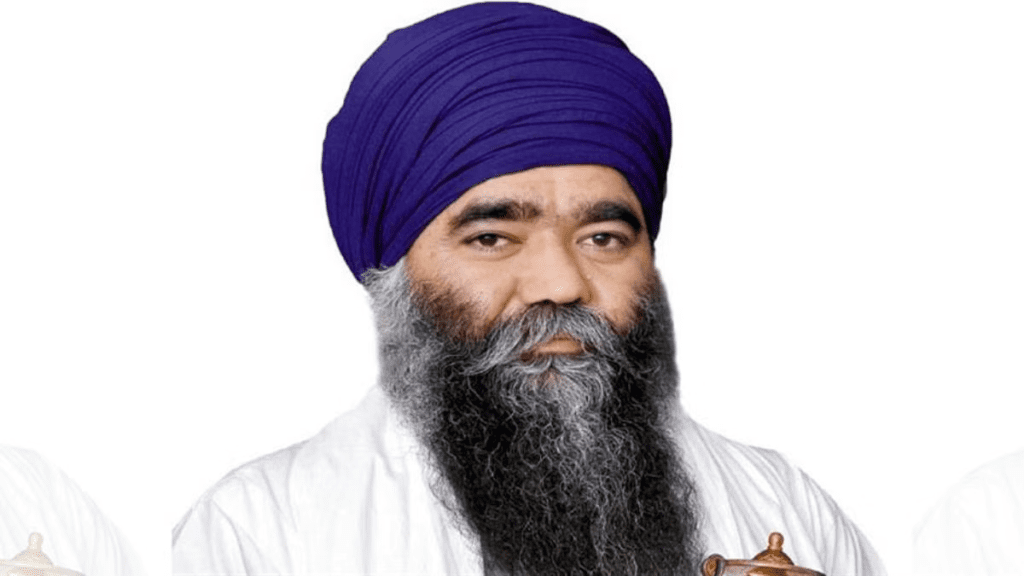 As the results of Maharashtra's polls unfold, Akali leaders raise concerns over the Damdami Taksal's backing of the BJP, fearing political repercussions in Punjab.