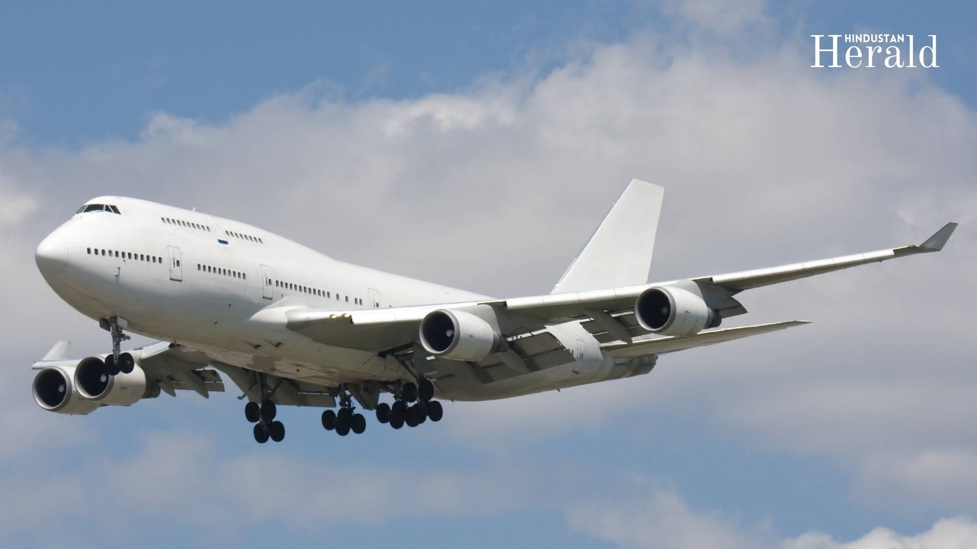 Boeing stock price updates